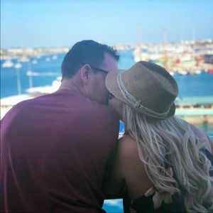 Meet your Posher, Lori